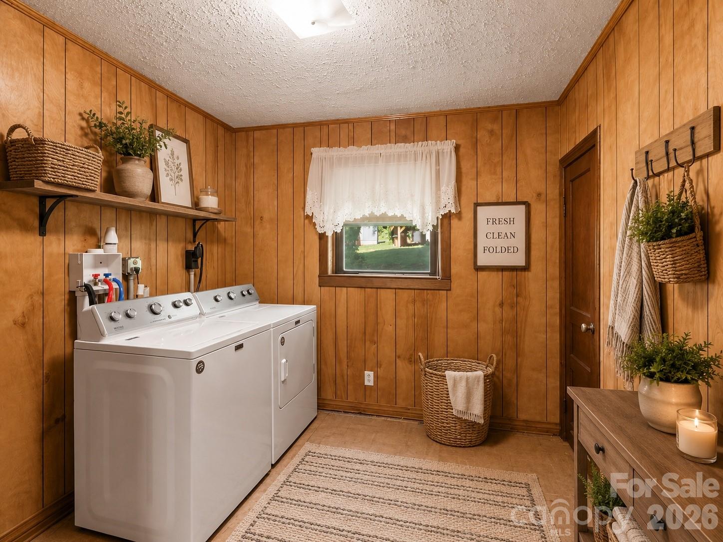 39 Hawthorne Lane — Burnsville