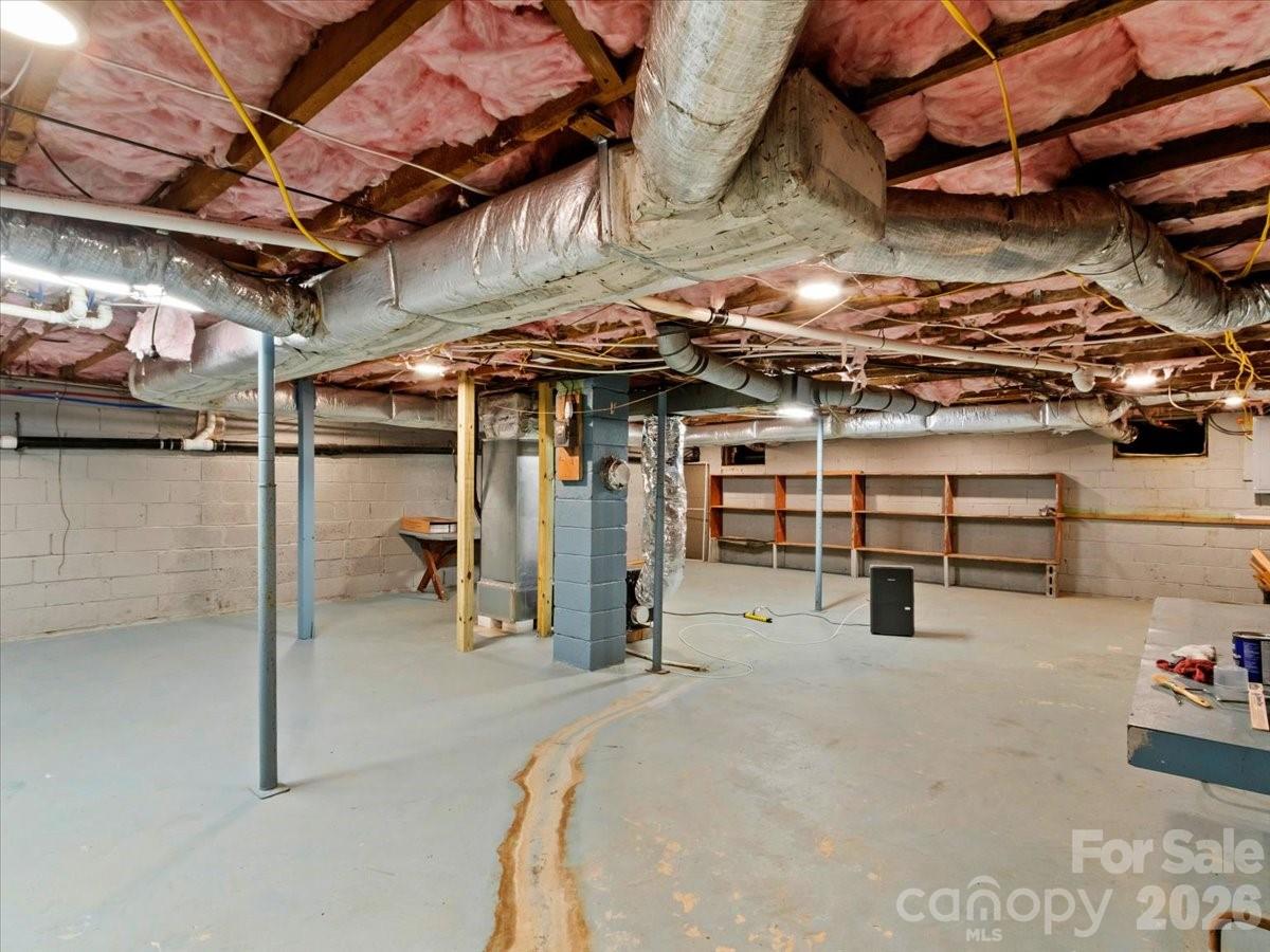 39 Hawthorne Lane — Burnsville