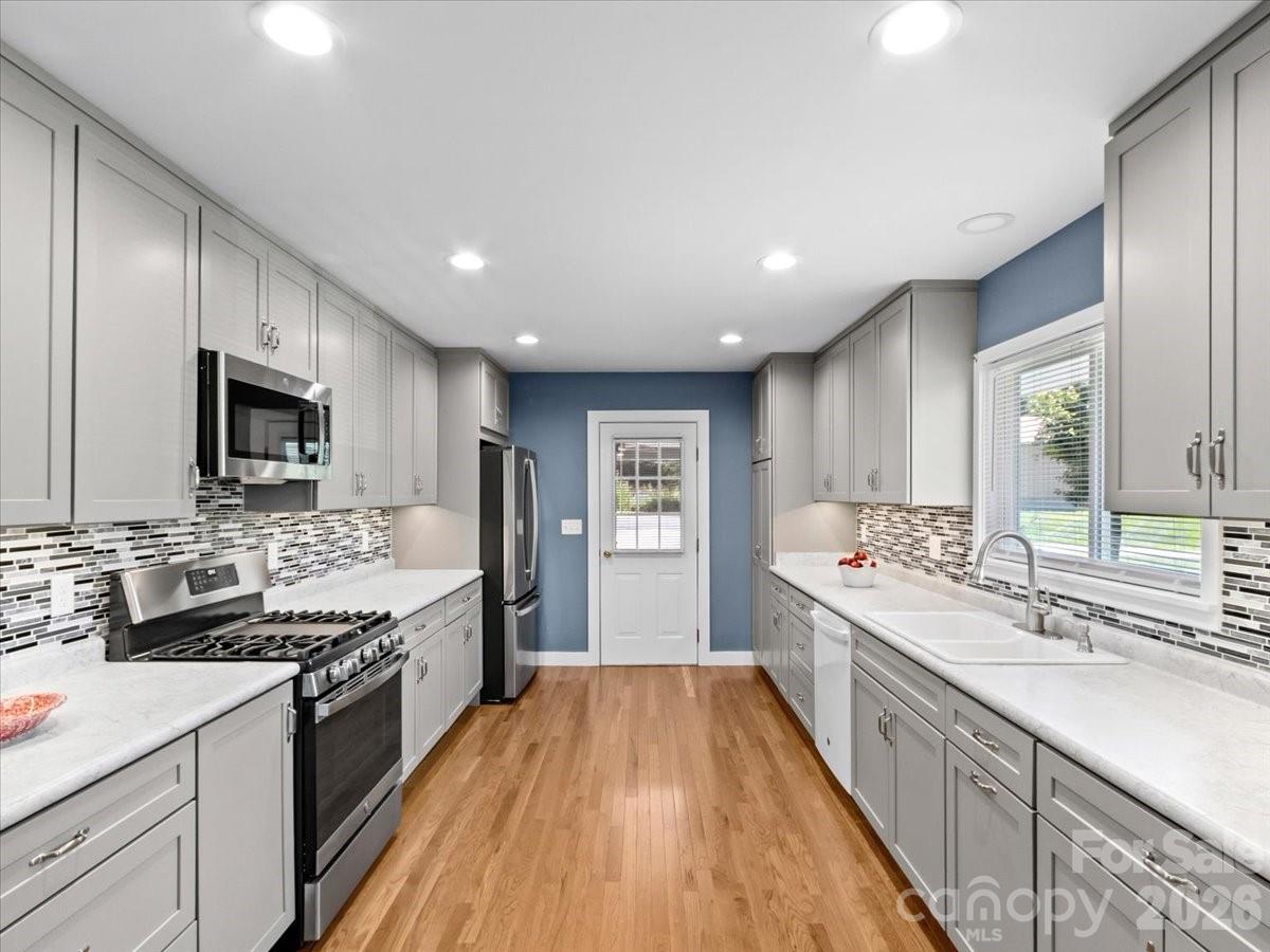 39 Hawthorne Lane — Burnsville