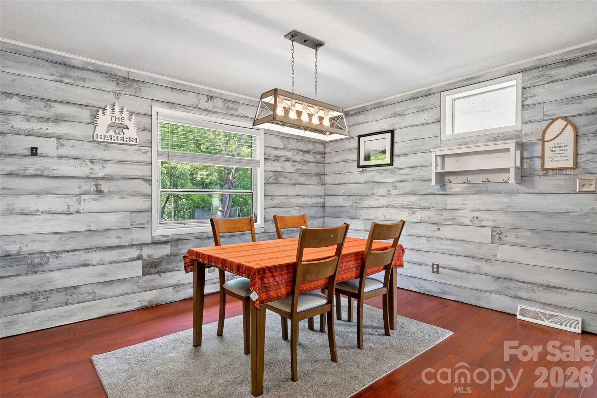 4625 Callaway Drive — Valdese