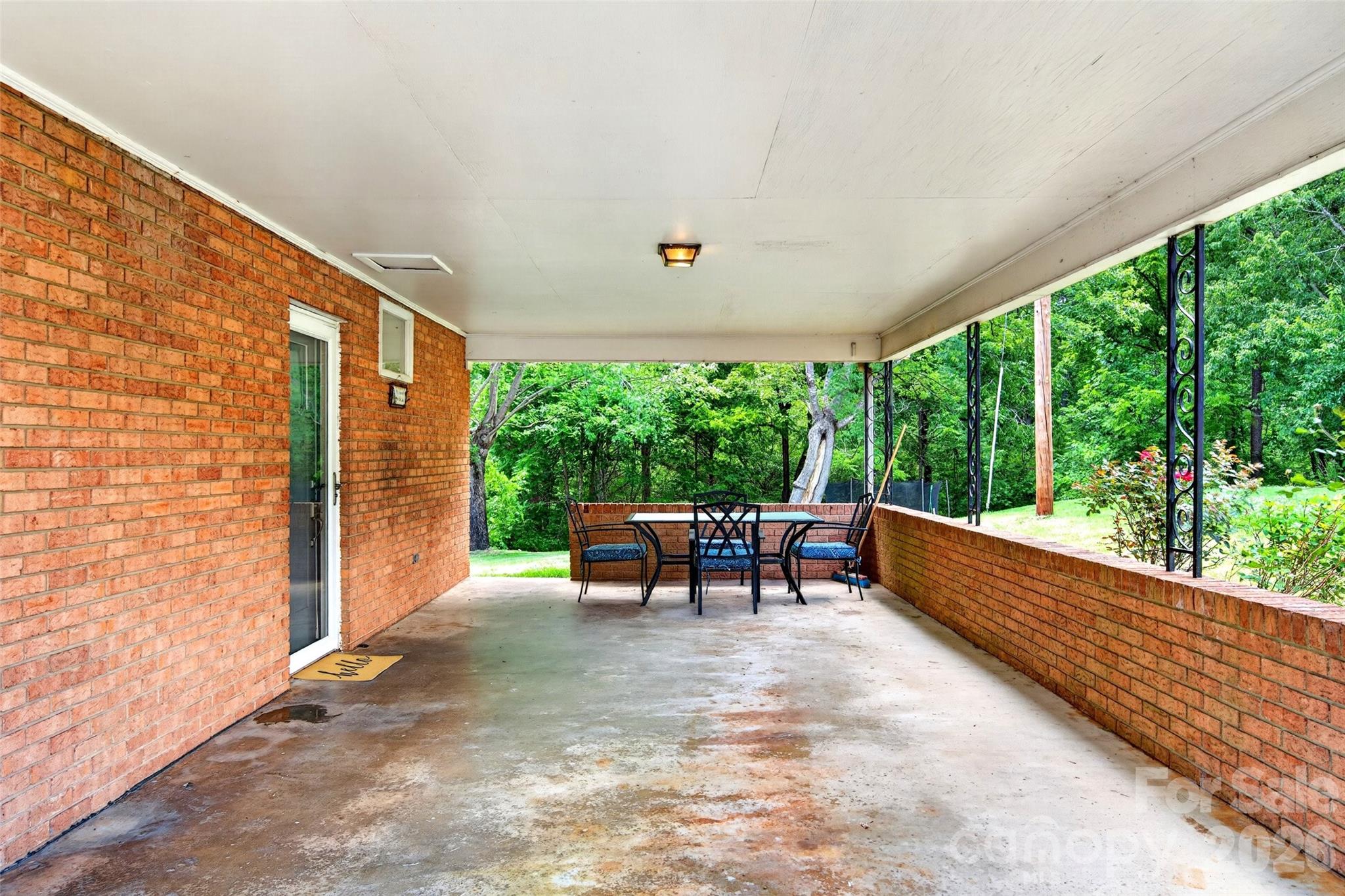 4625 Callaway Drive — Valdese