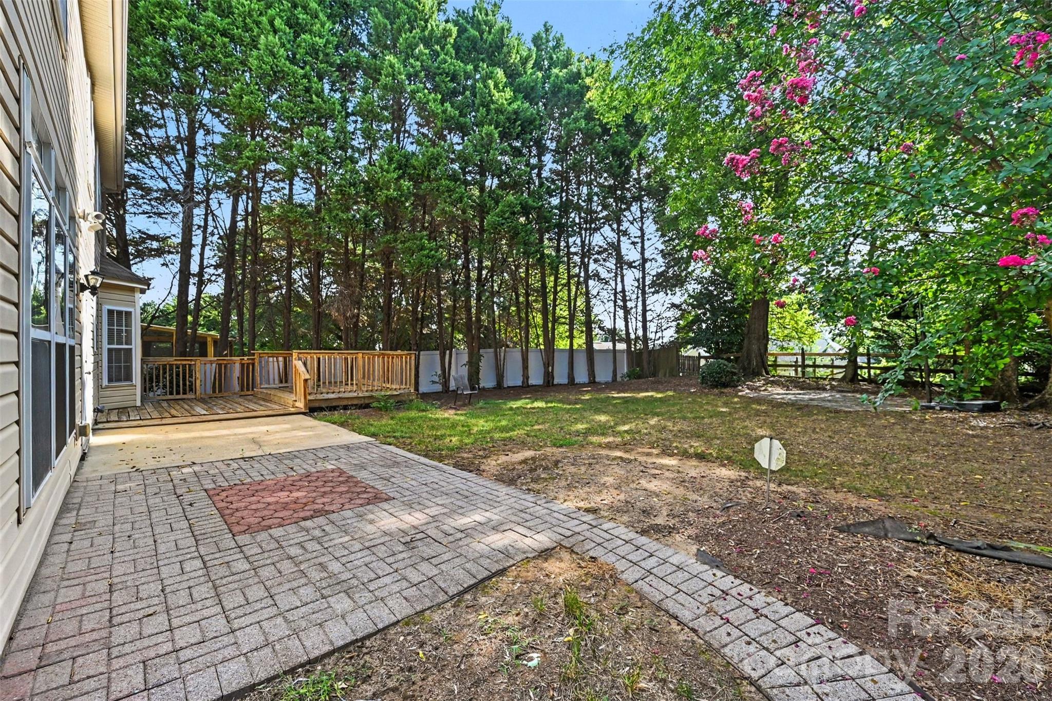 5839 NW BROOKSTONE Drive NW — Concord