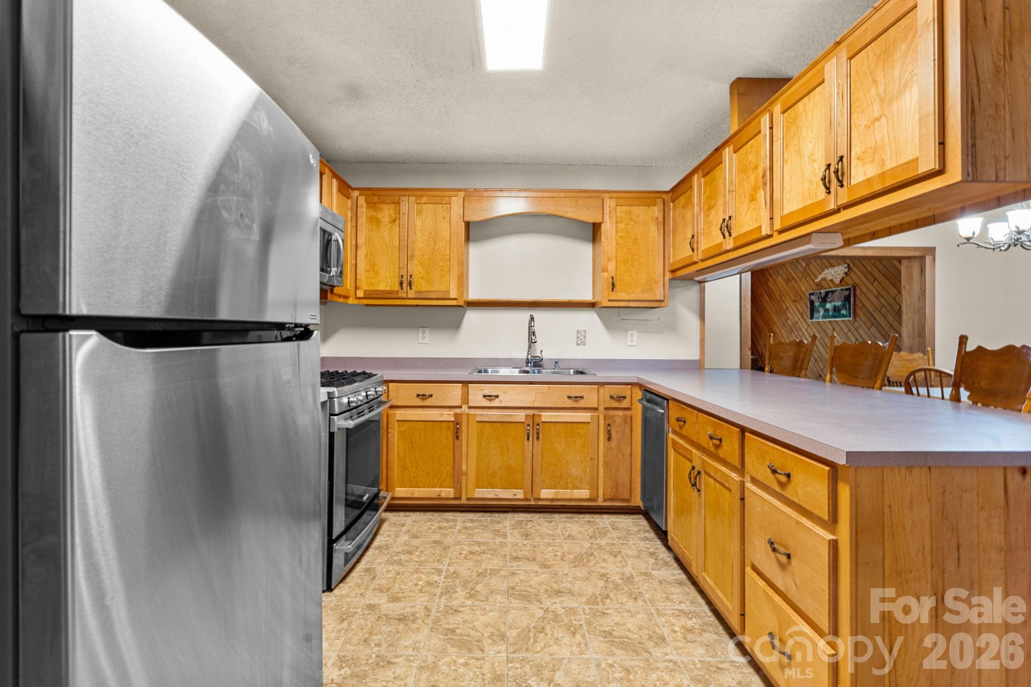 633 Wilson Lane — Boone