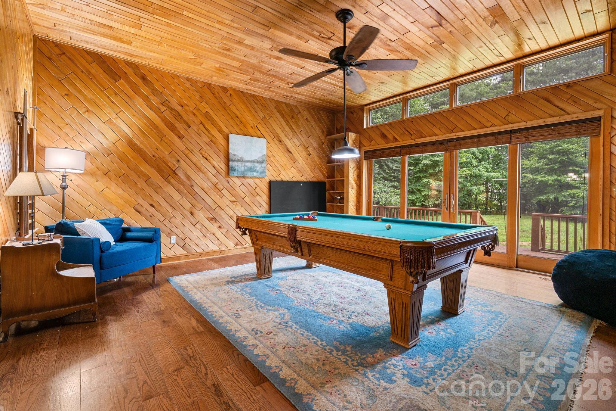 633 Wilson Lane — Boone