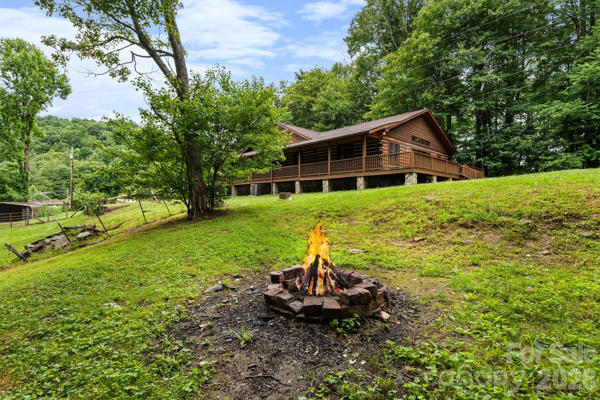 633 Wilson Lane — Boone