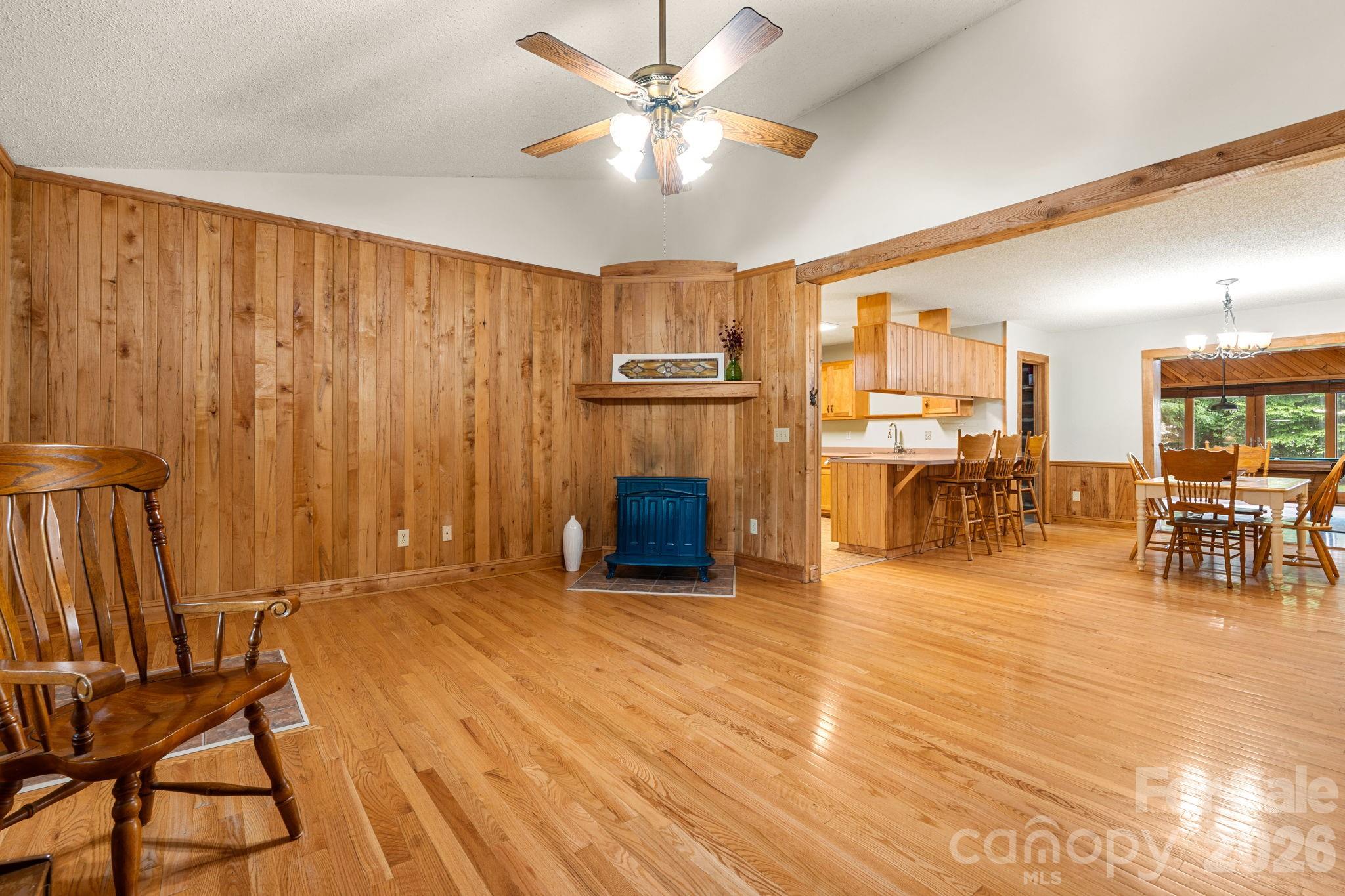 633 Wilson Lane — Boone