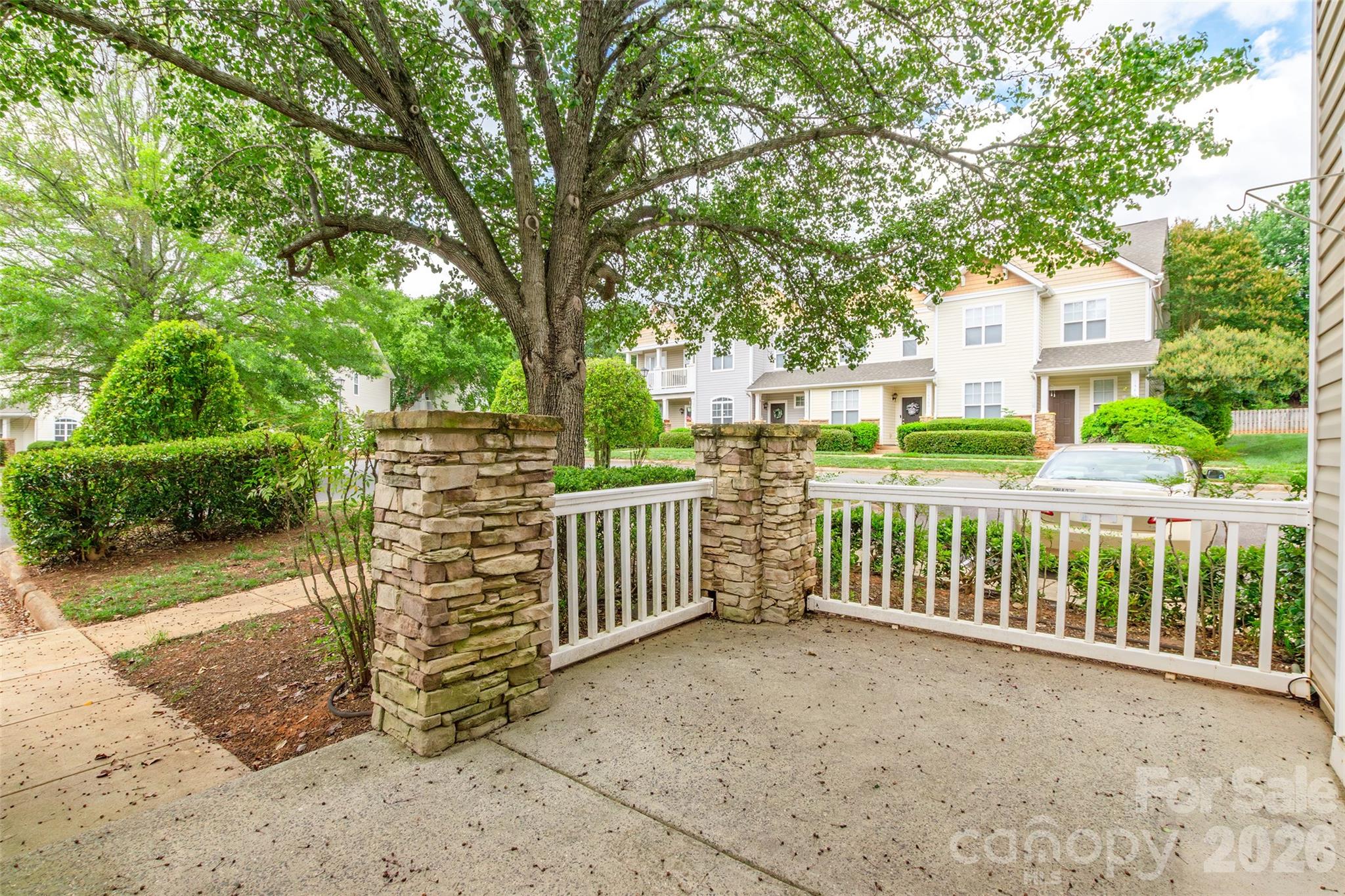 10350 Mcgoogan Lane — Charlotte