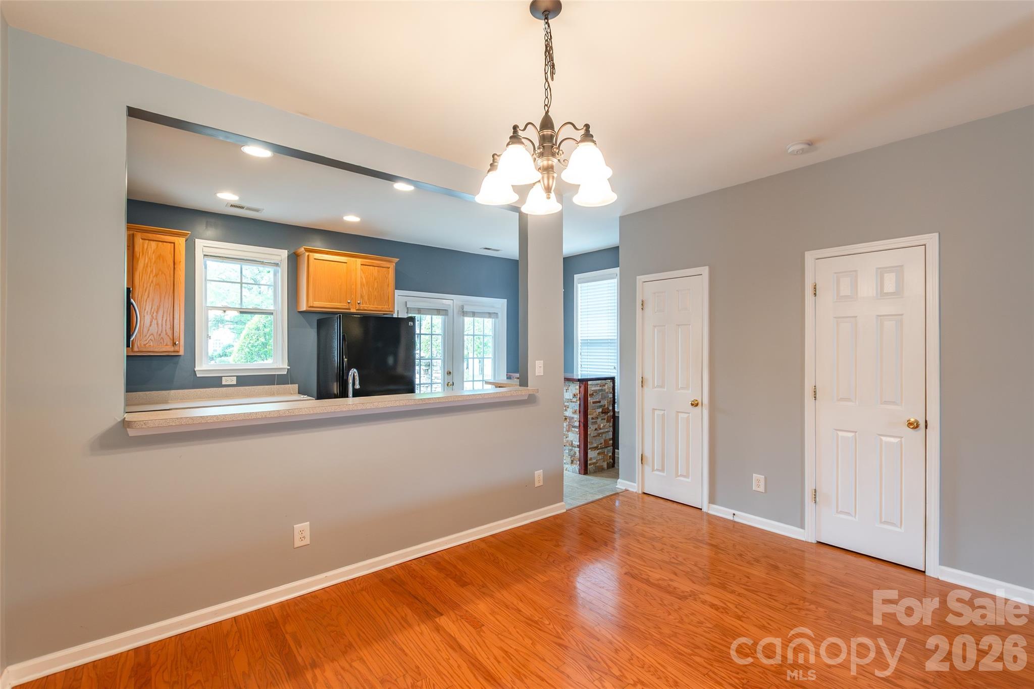 10350 Mcgoogan Lane — Charlotte