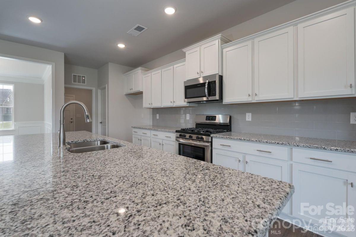 5032 Cardiff Court #63 — Catawba