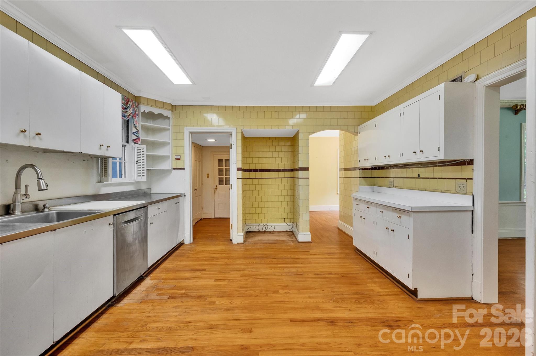 333 E Chestnut Street — Troy
