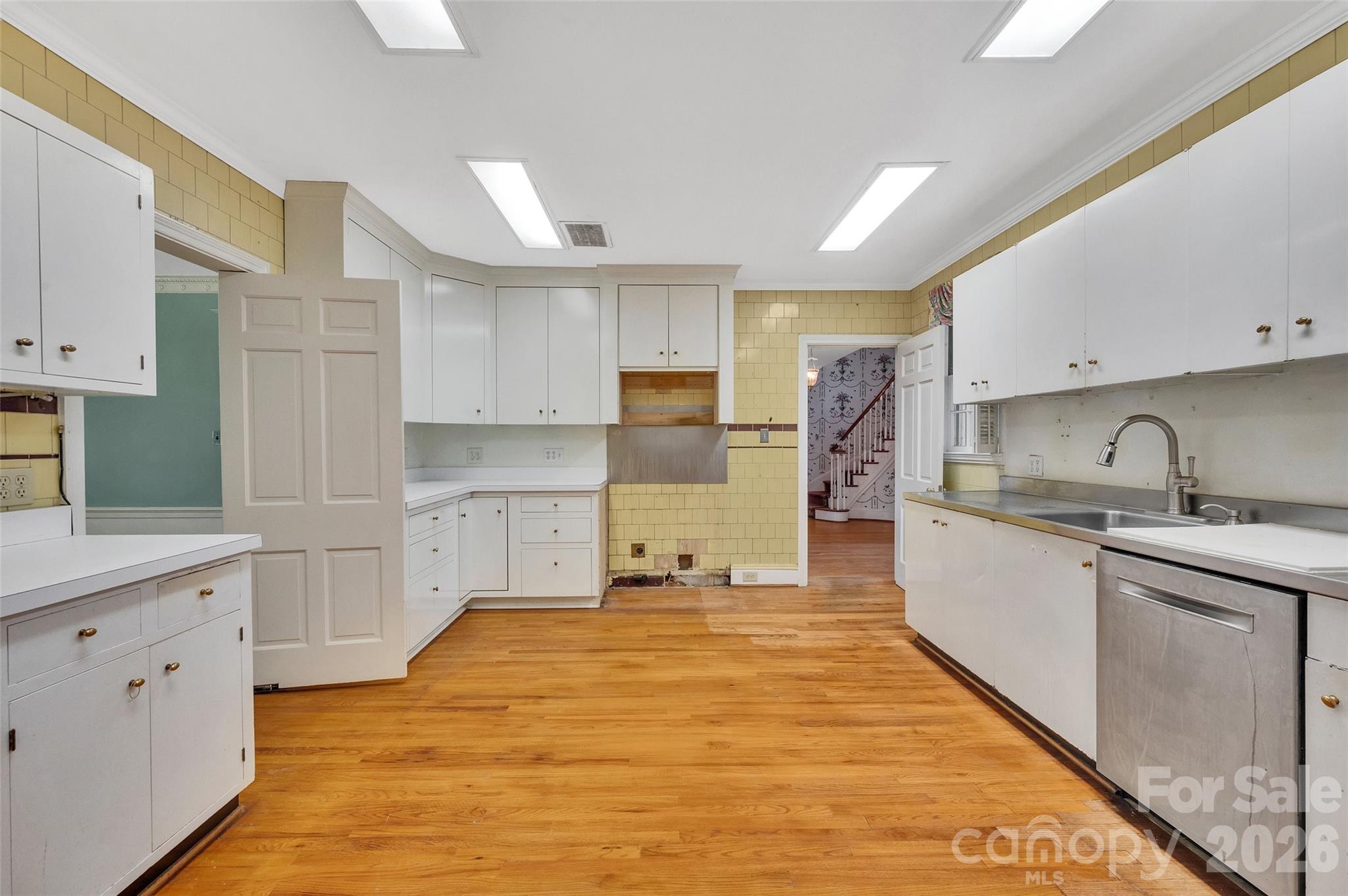 333 E Chestnut Street — Troy