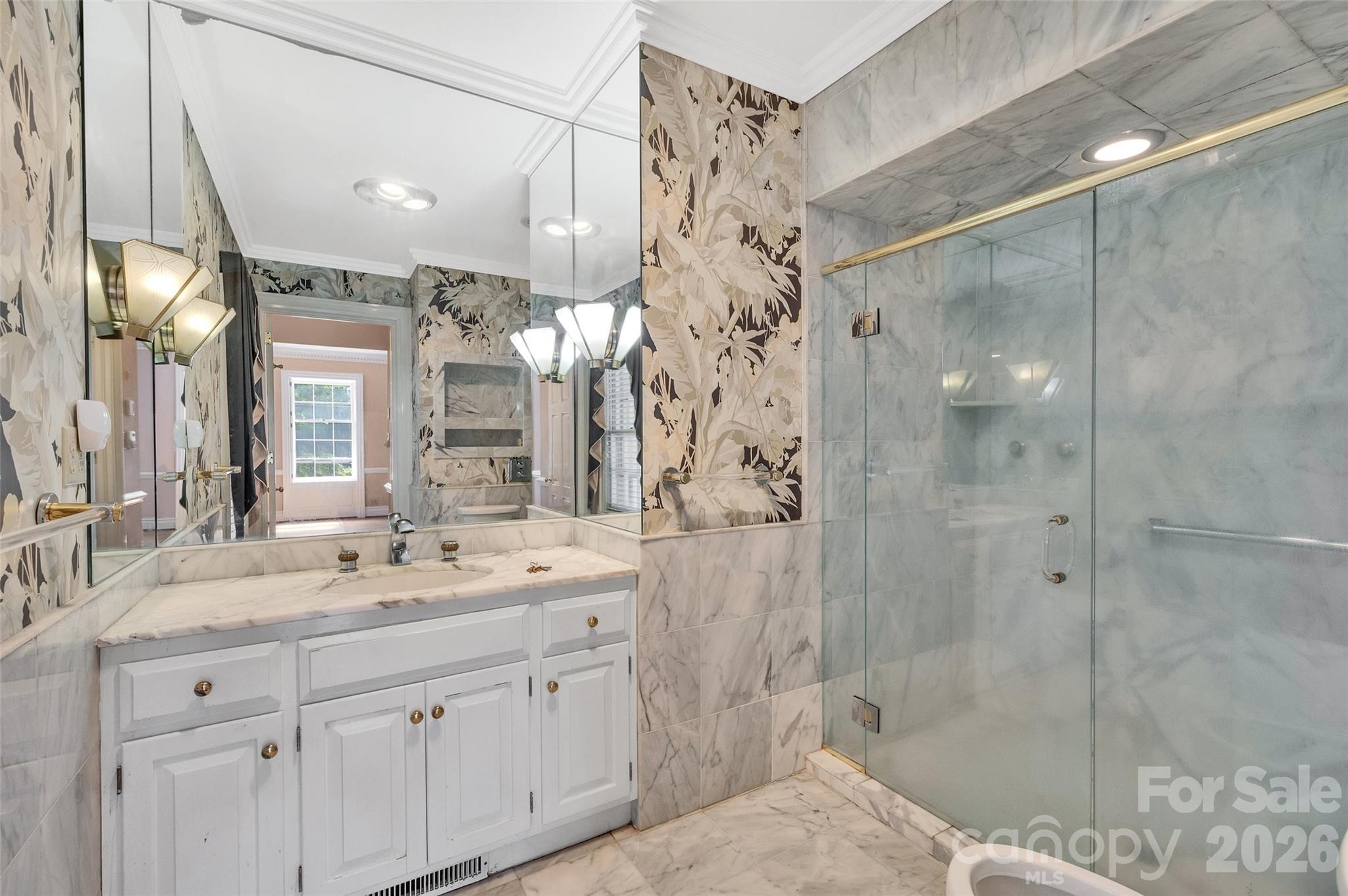 333 E Chestnut Street — Troy