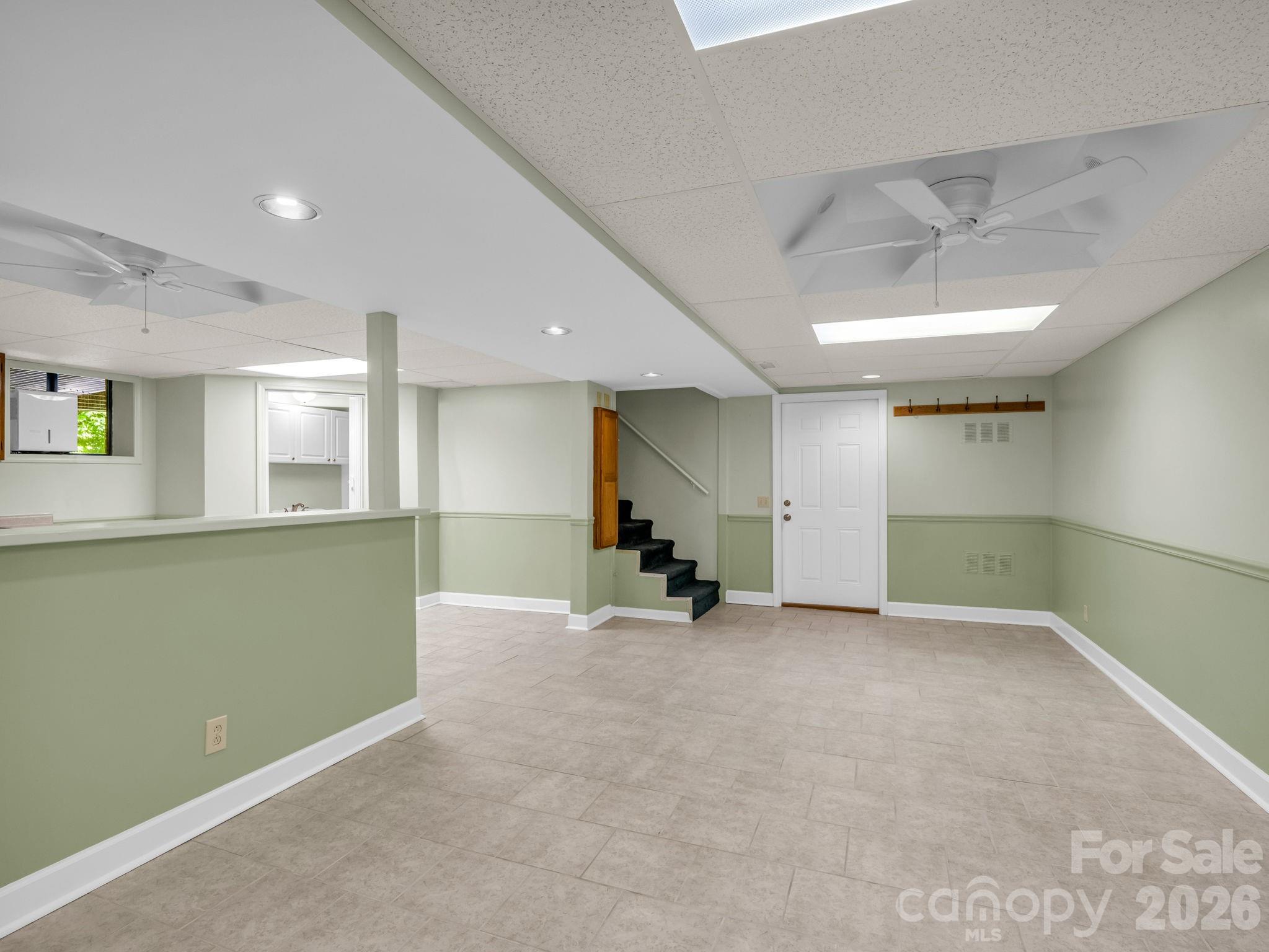 156 Deer Run — Hendersonville