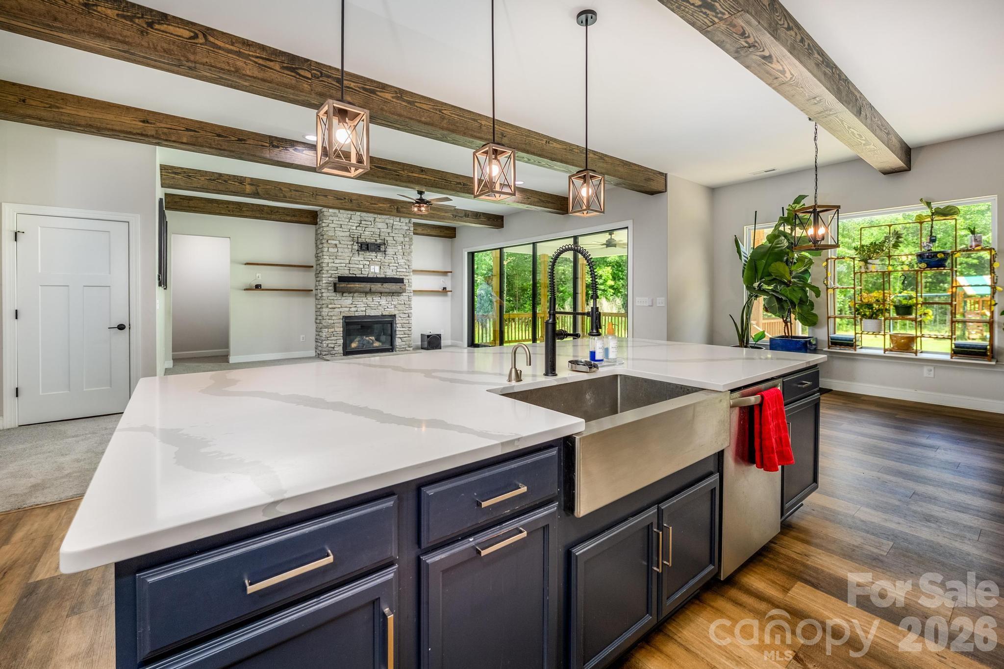 9015 & 9019 Fisher Road — Rockwell