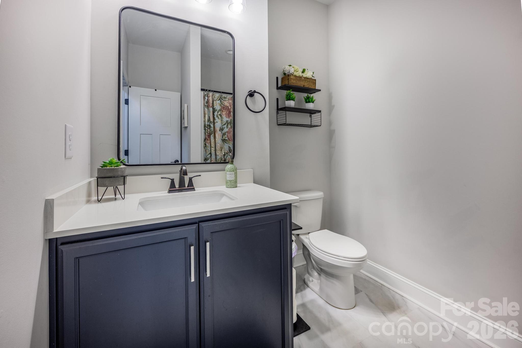 9015 & 9019 Fisher Road — Rockwell