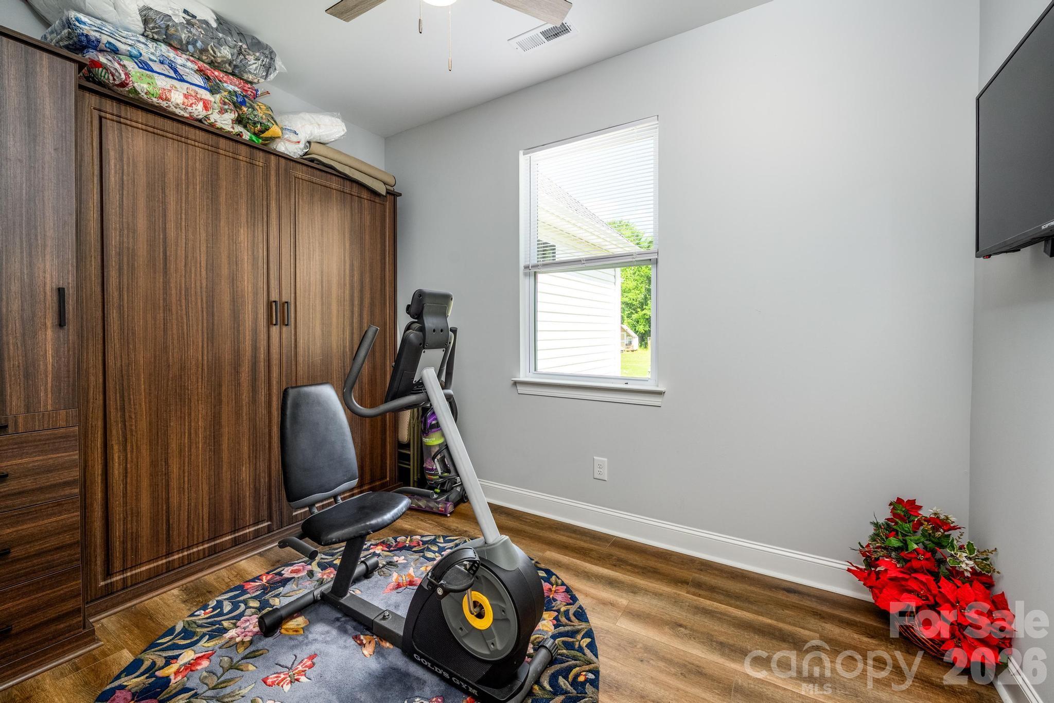 9015 & 9019 Fisher Road — Rockwell