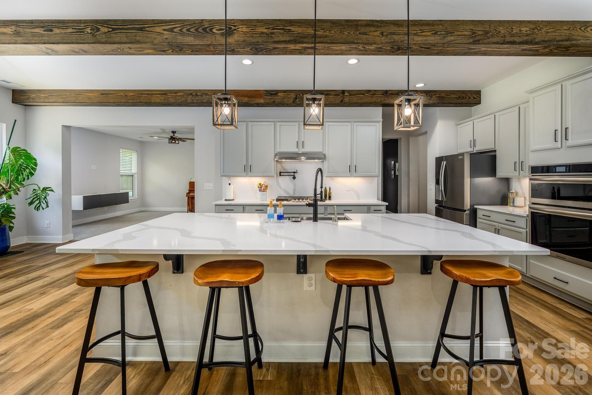 9015 & 9019 Fisher Road — Rockwell