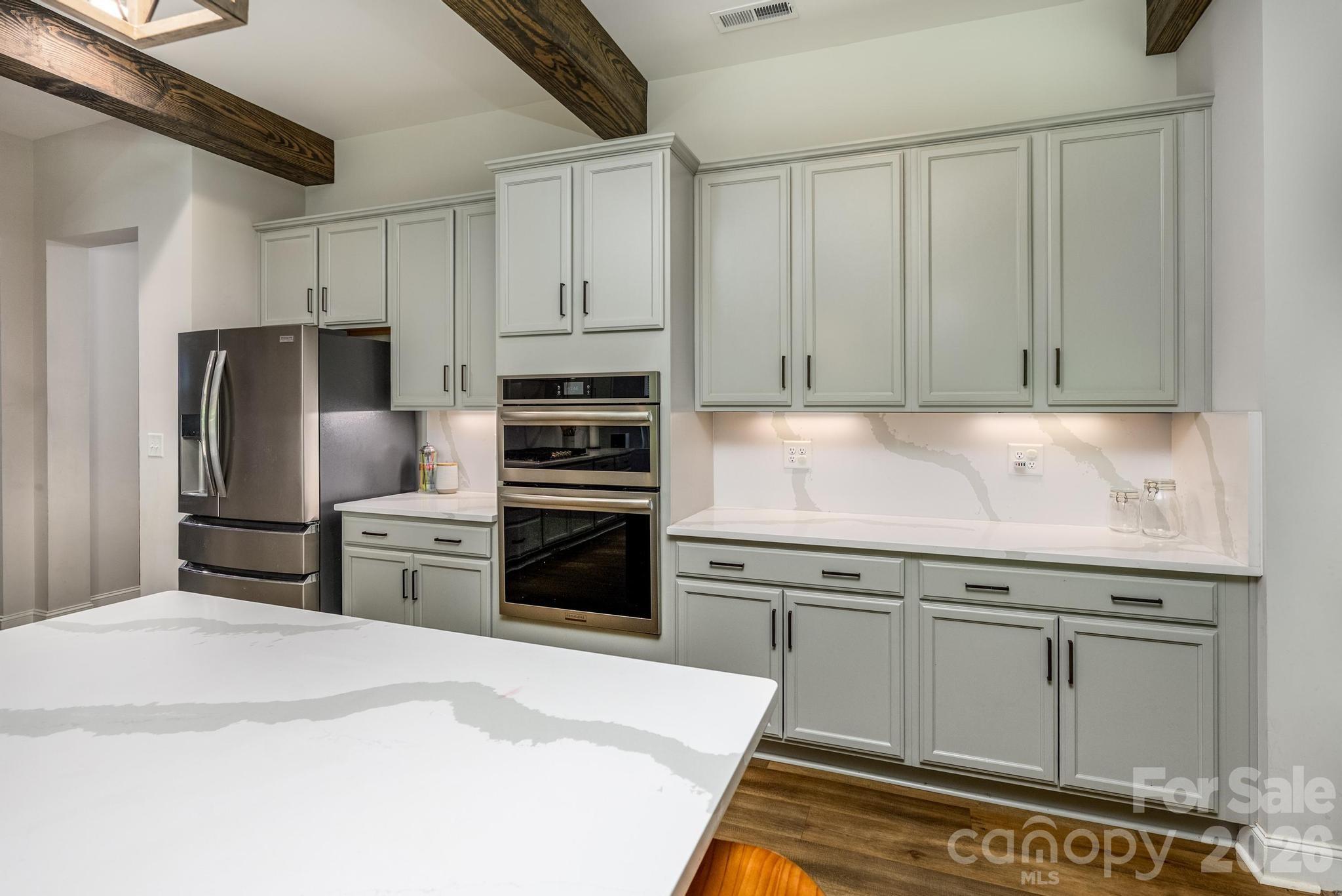 9015 & 9019 Fisher Road — Rockwell