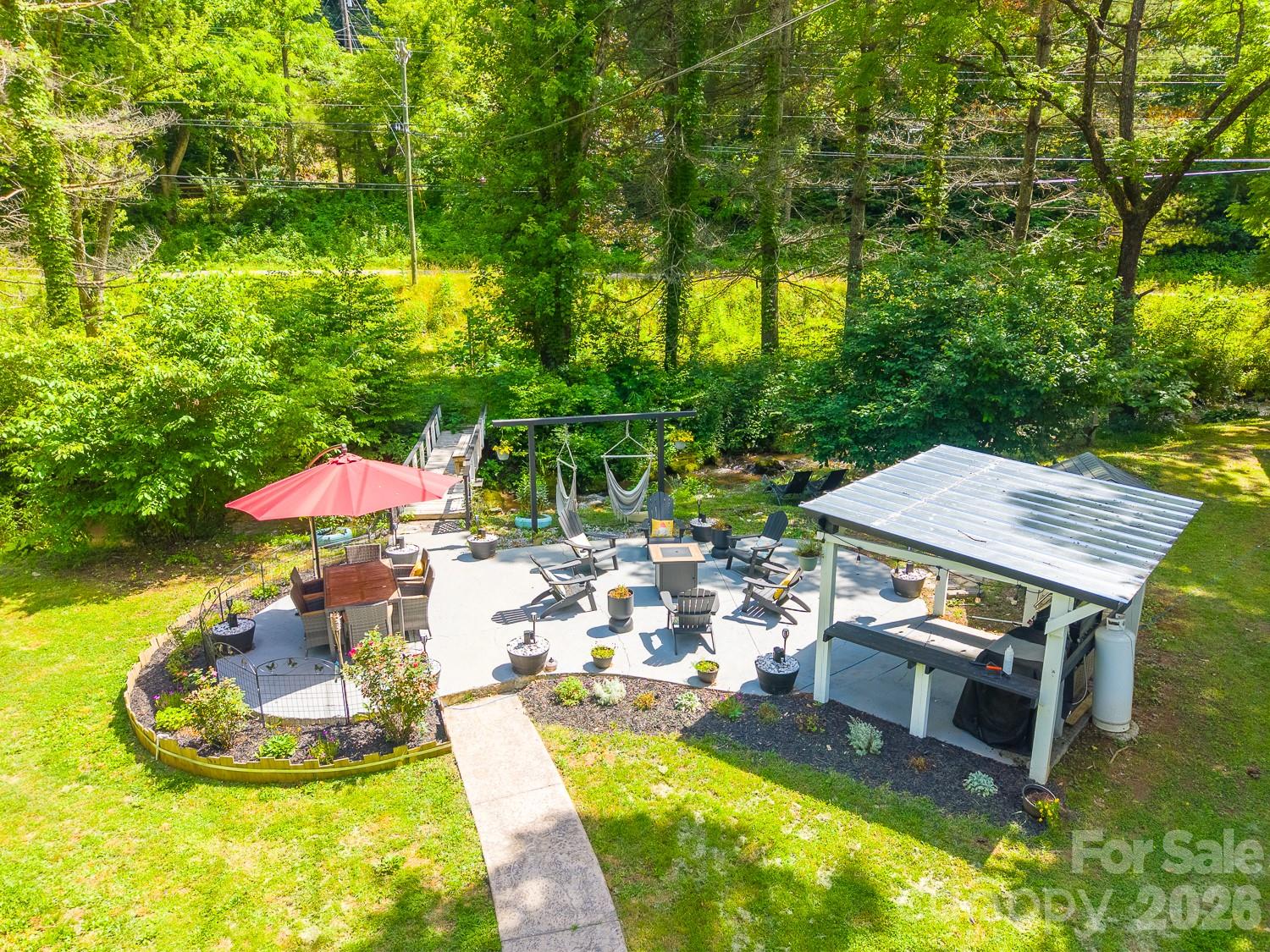 336 Greens Creek Road — Sylva