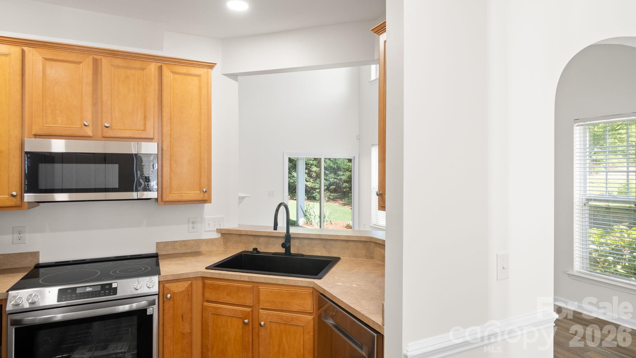 4569 Scarlet Oak Drive — Rock Hill