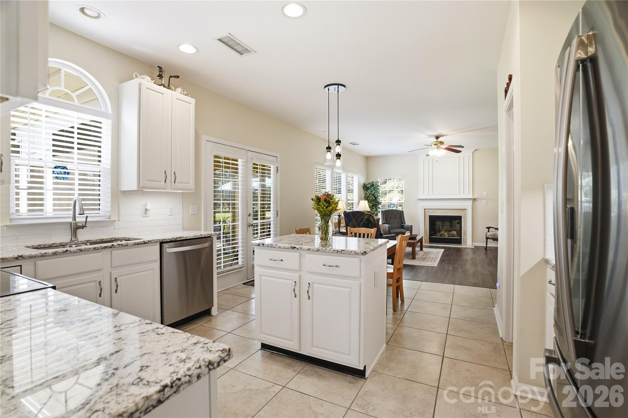 5555 Cambridge Bay Drive — Charlotte