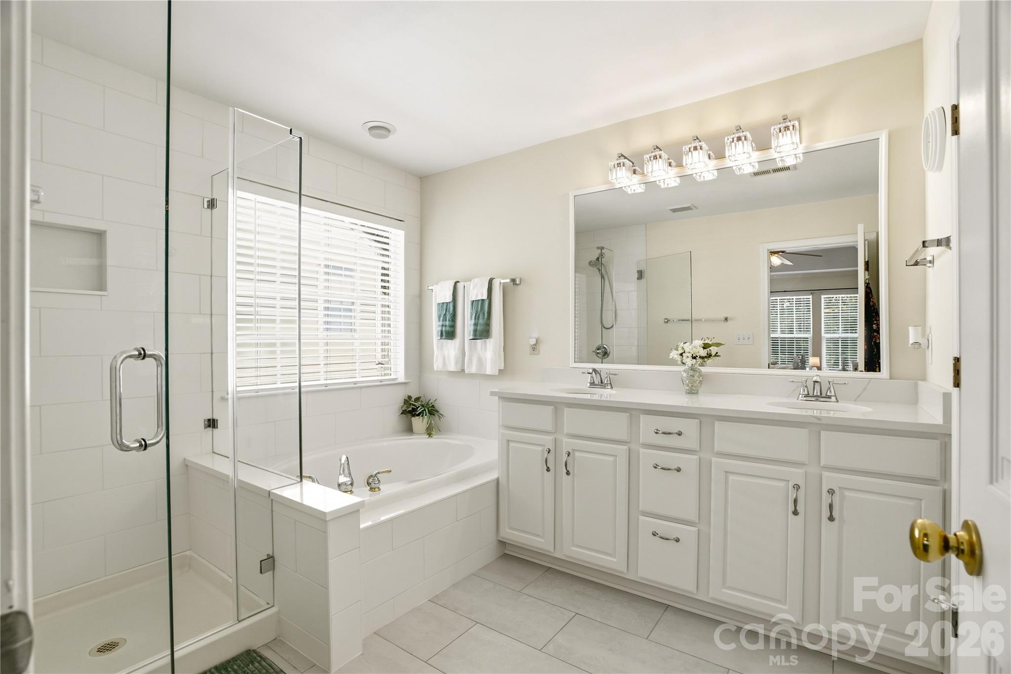 5555 Cambridge Bay Drive — Charlotte