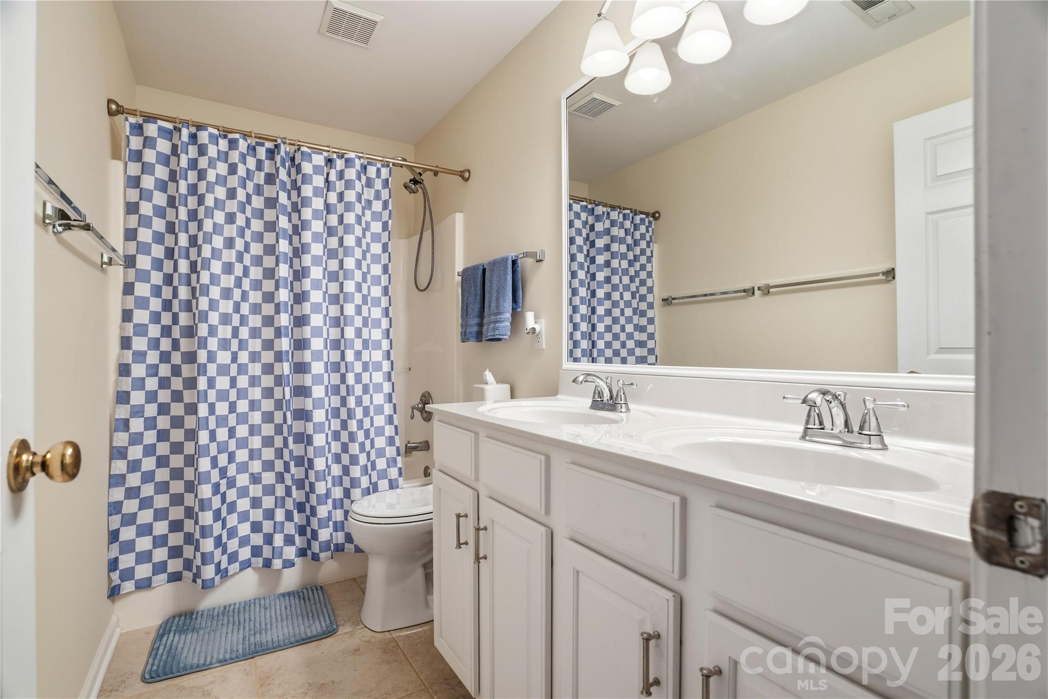 5555 Cambridge Bay Drive — Charlotte