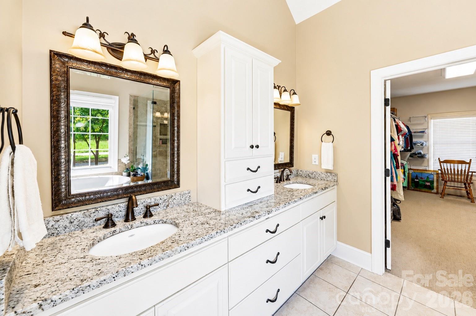 1347 Killian Road — Stanley