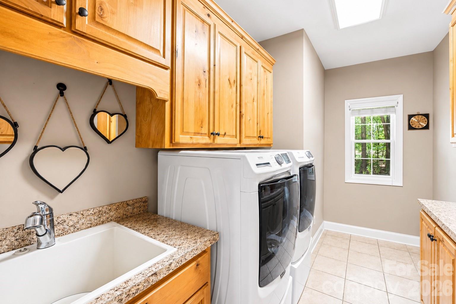 1347 Killian Road — Stanley