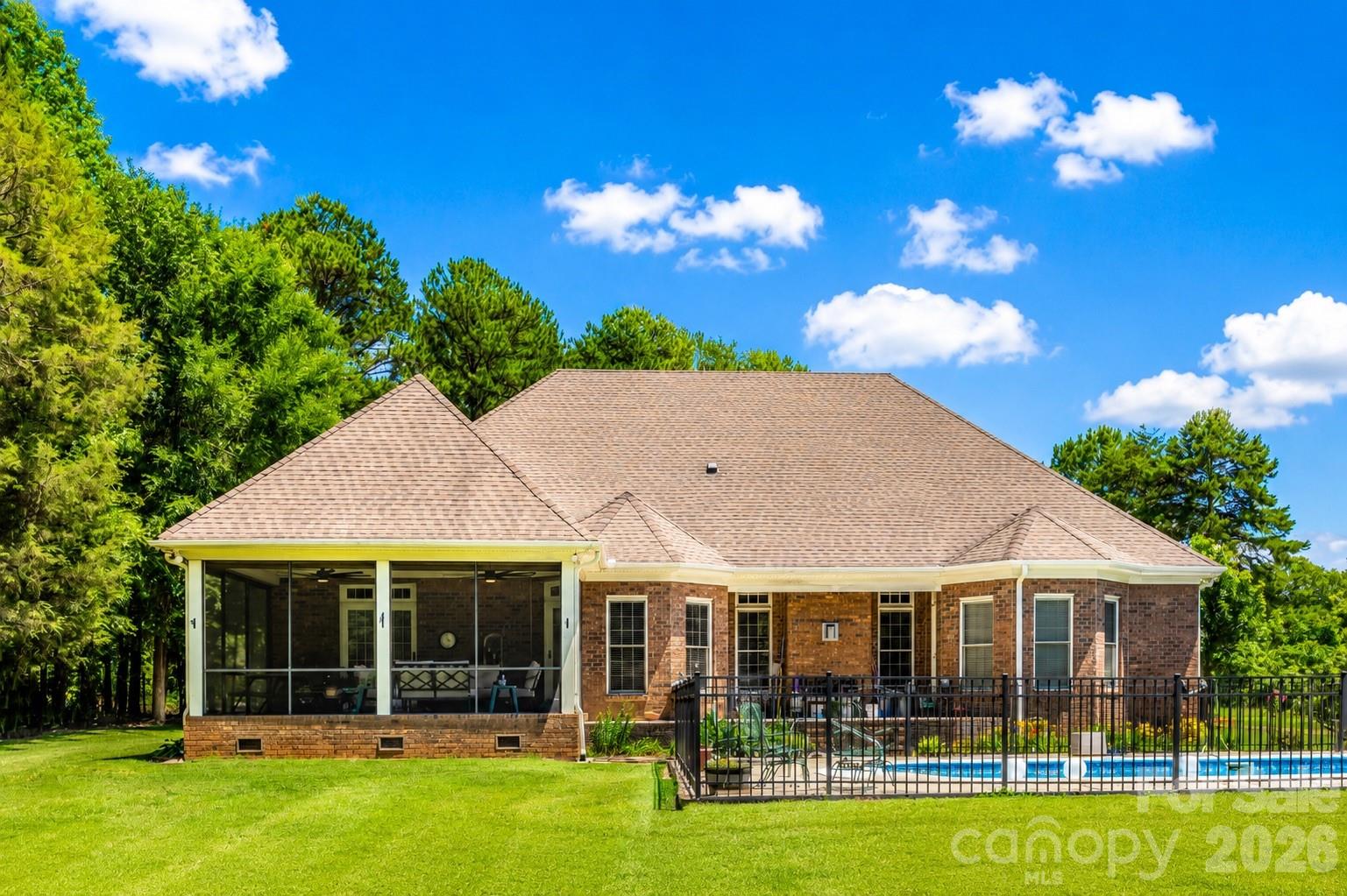 1347 Killian Road — Stanley