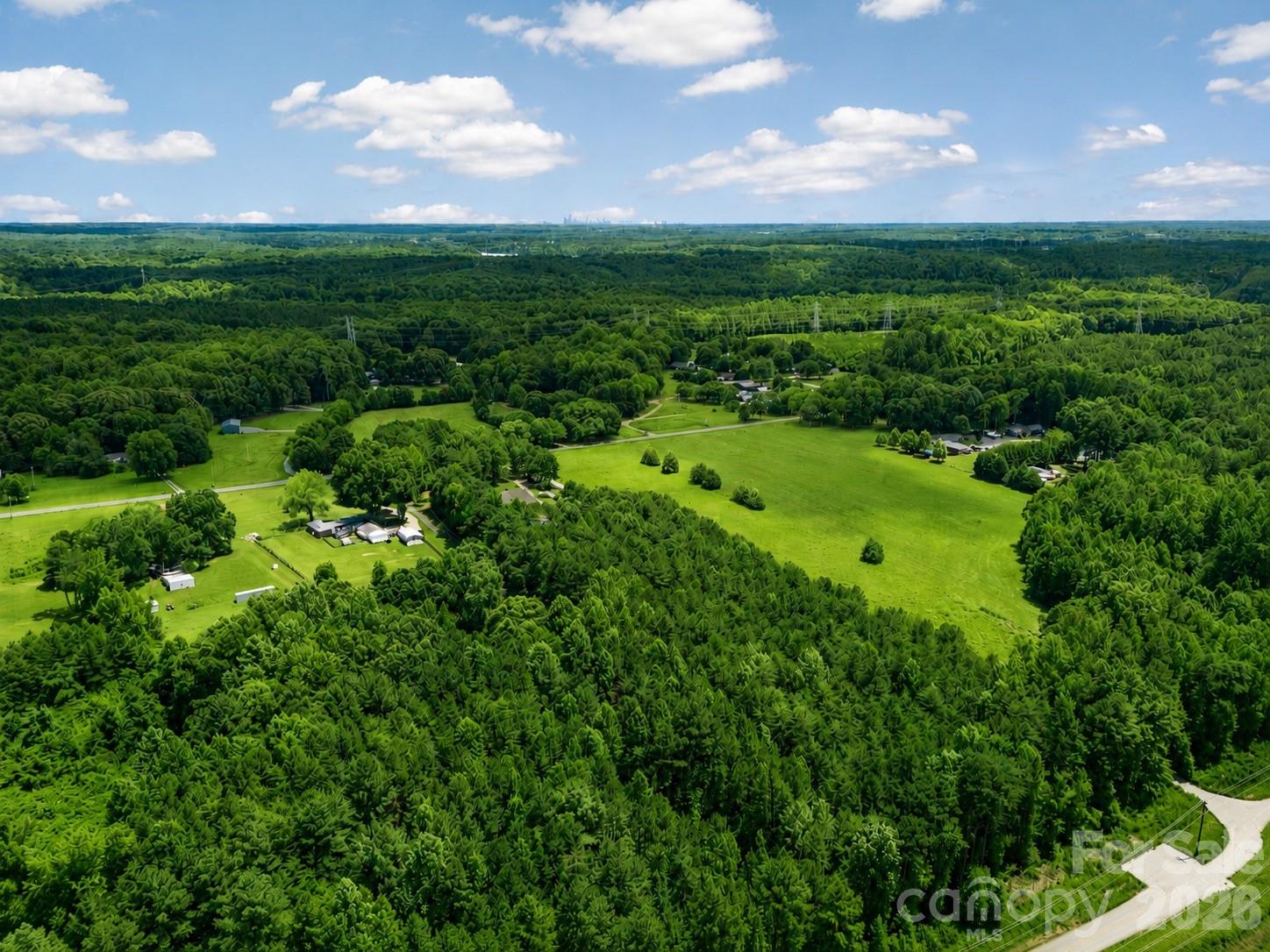 1347 Killian Road — Stanley