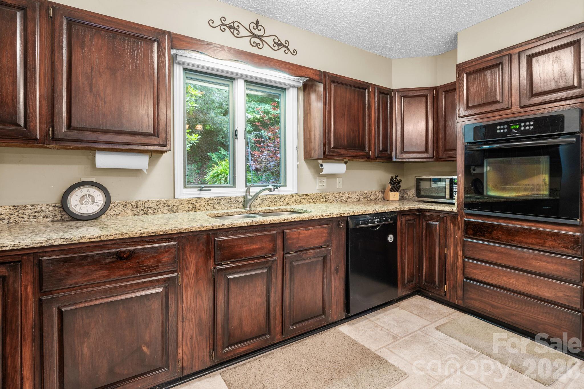 640 Knollwood Drive — Boone