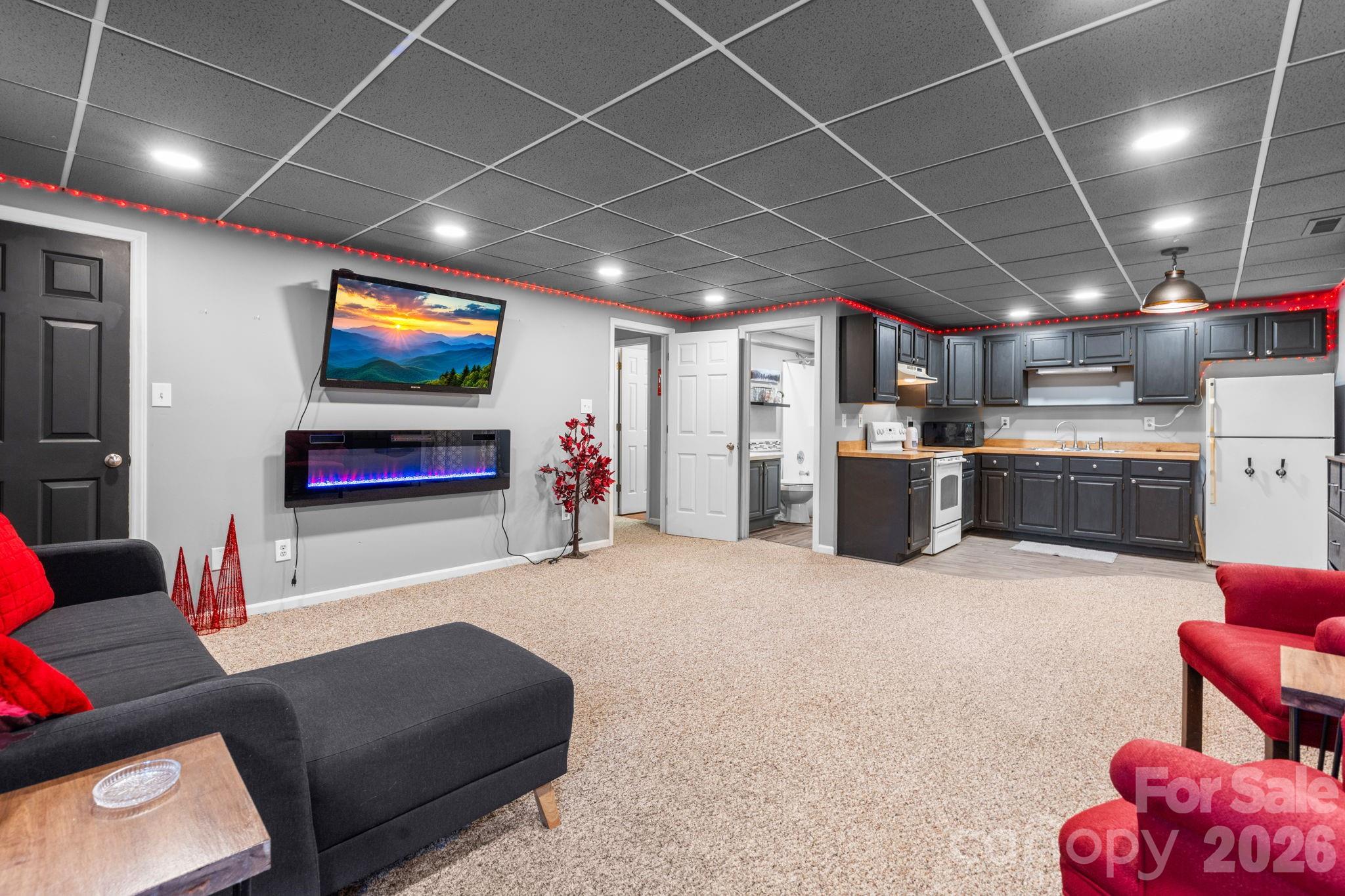 640 Knollwood Drive — Boone