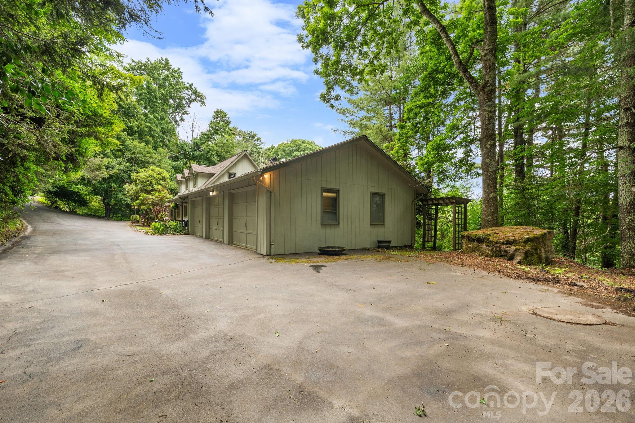 640 Knollwood Drive — Boone