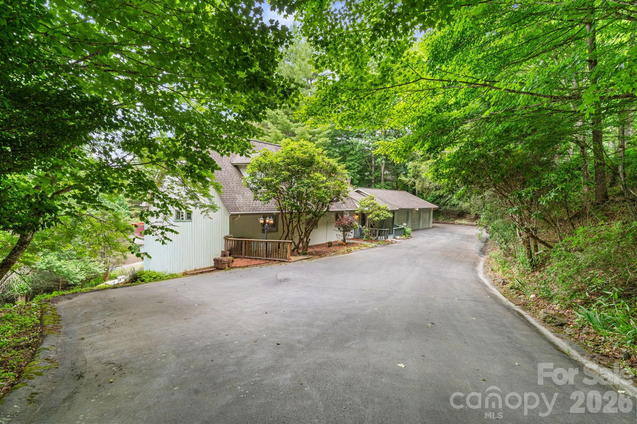 640 Knollwood Drive — Boone