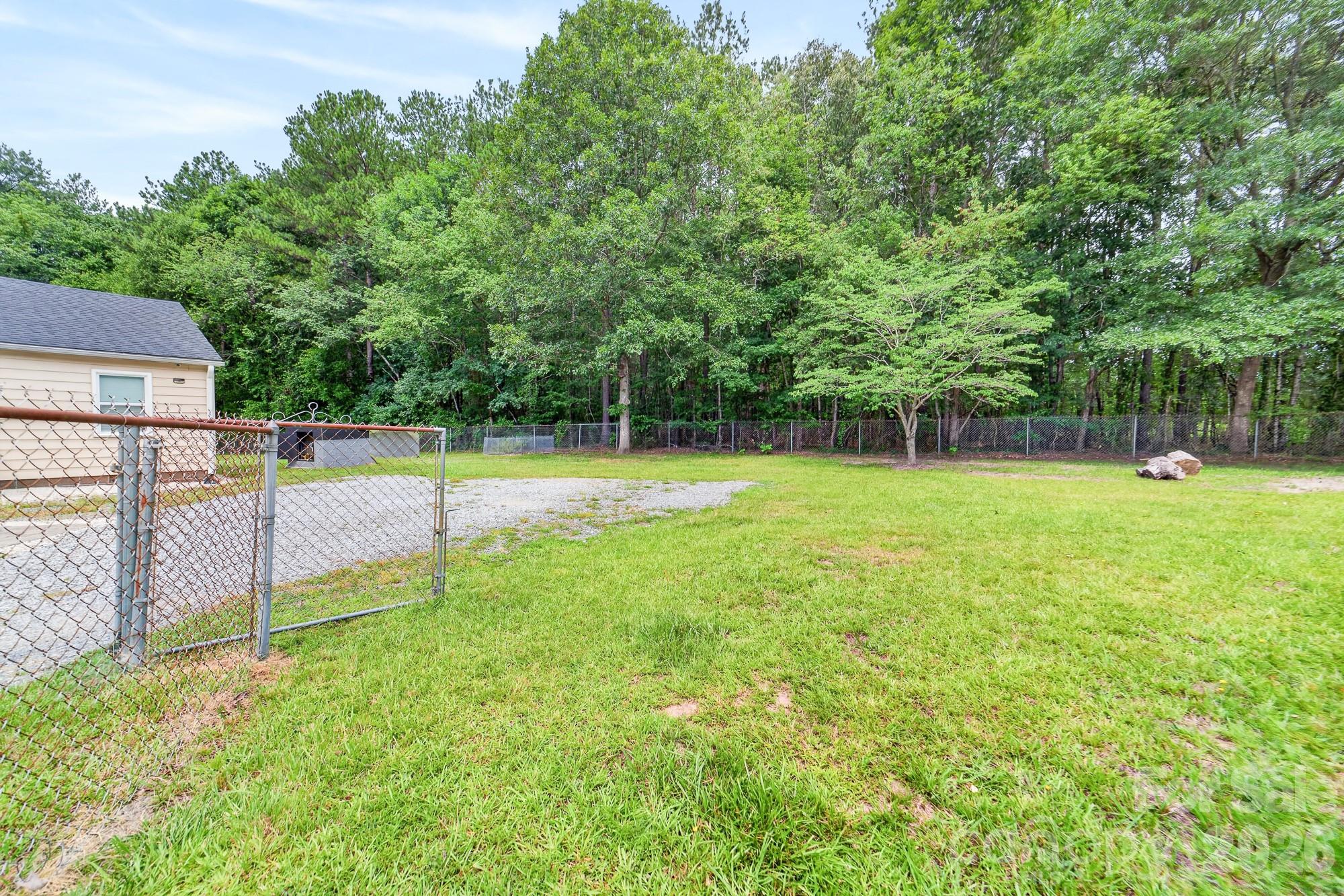 4525 Hemphill Road — Gastonia