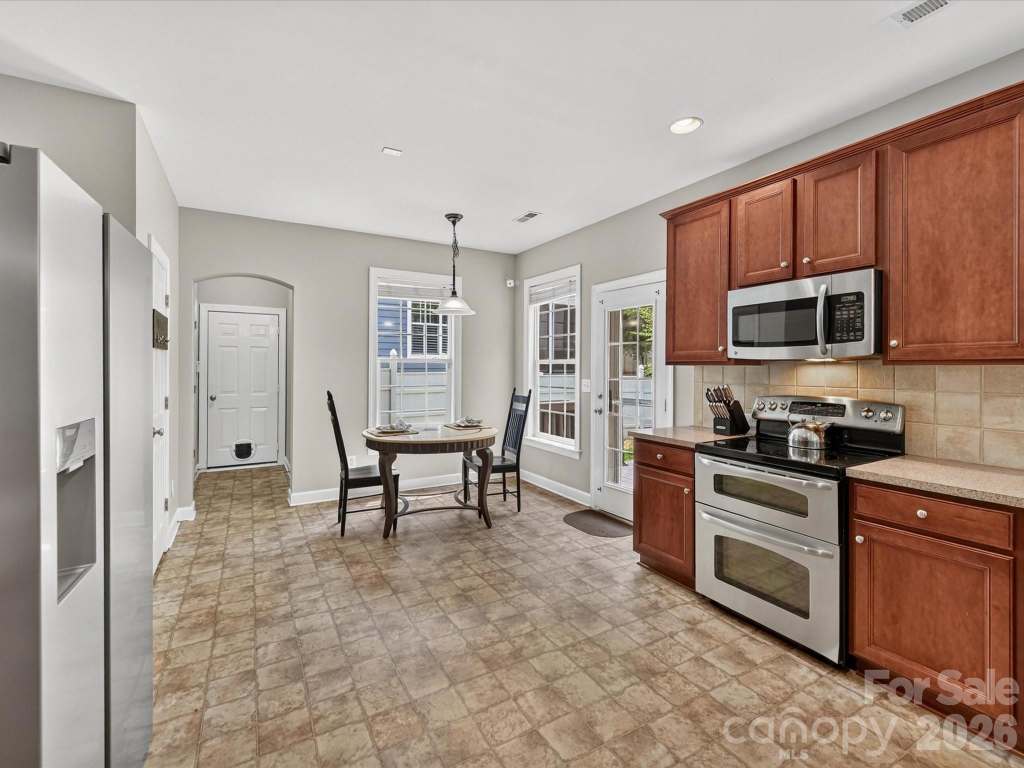 18625 The Commons Boulevard — Cornelius