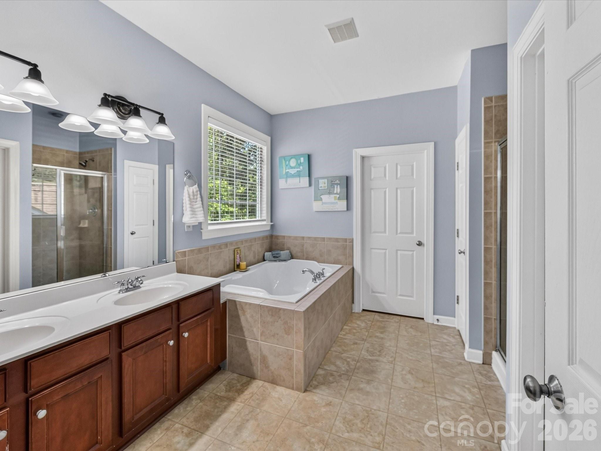 18625 The Commons Boulevard — Cornelius