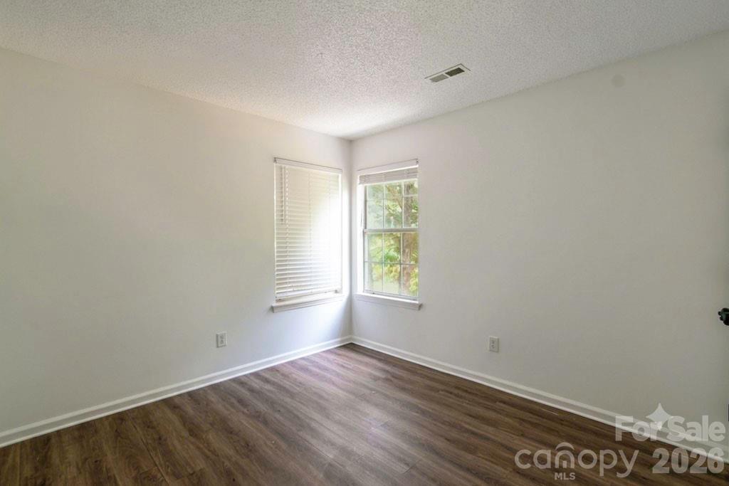 8406 Bedford Green Lane — Charlotte
