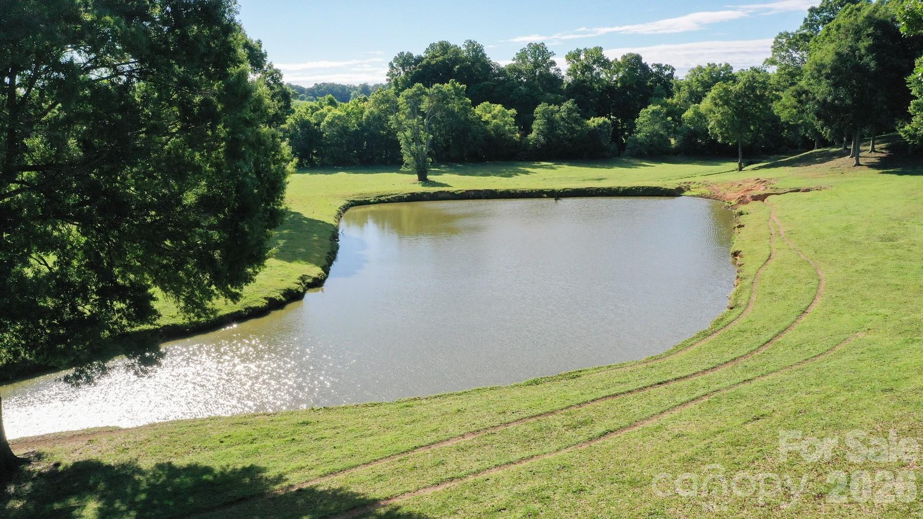 8504 Hampton Road — Clemmons