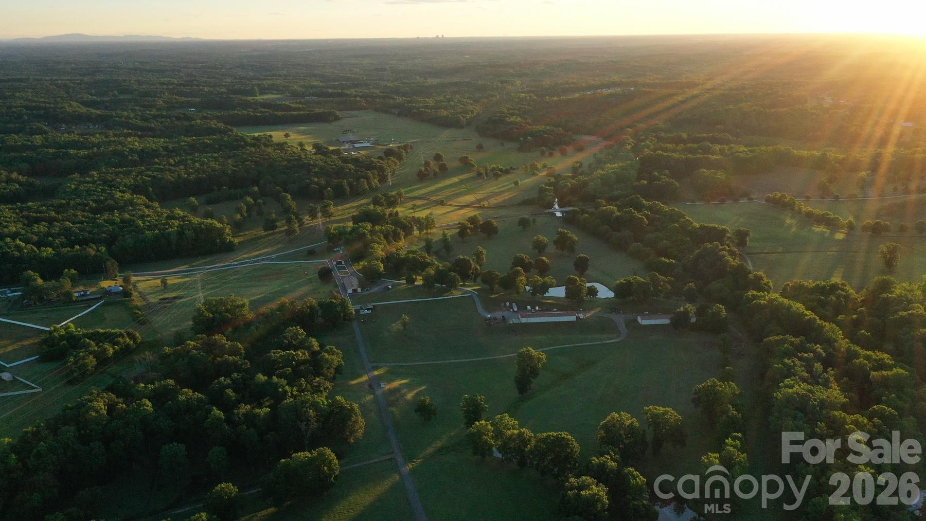 8504 Hampton Road — Clemmons
