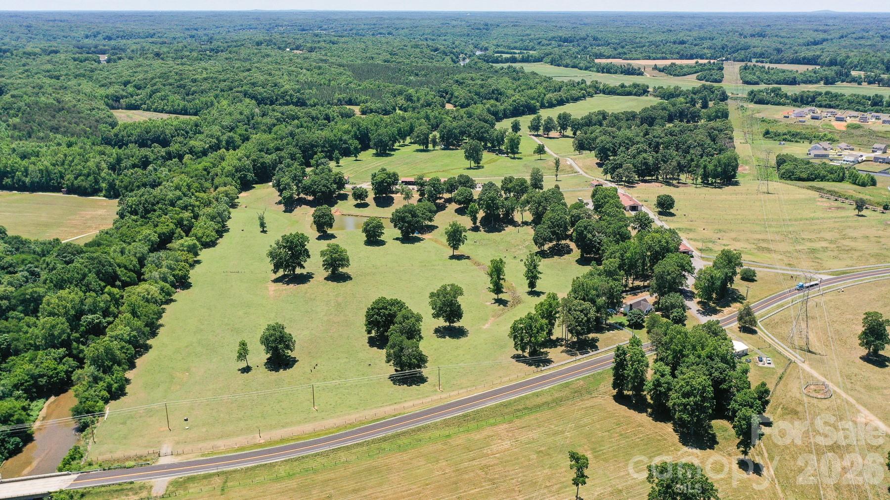 8504 Hampton Road — Clemmons