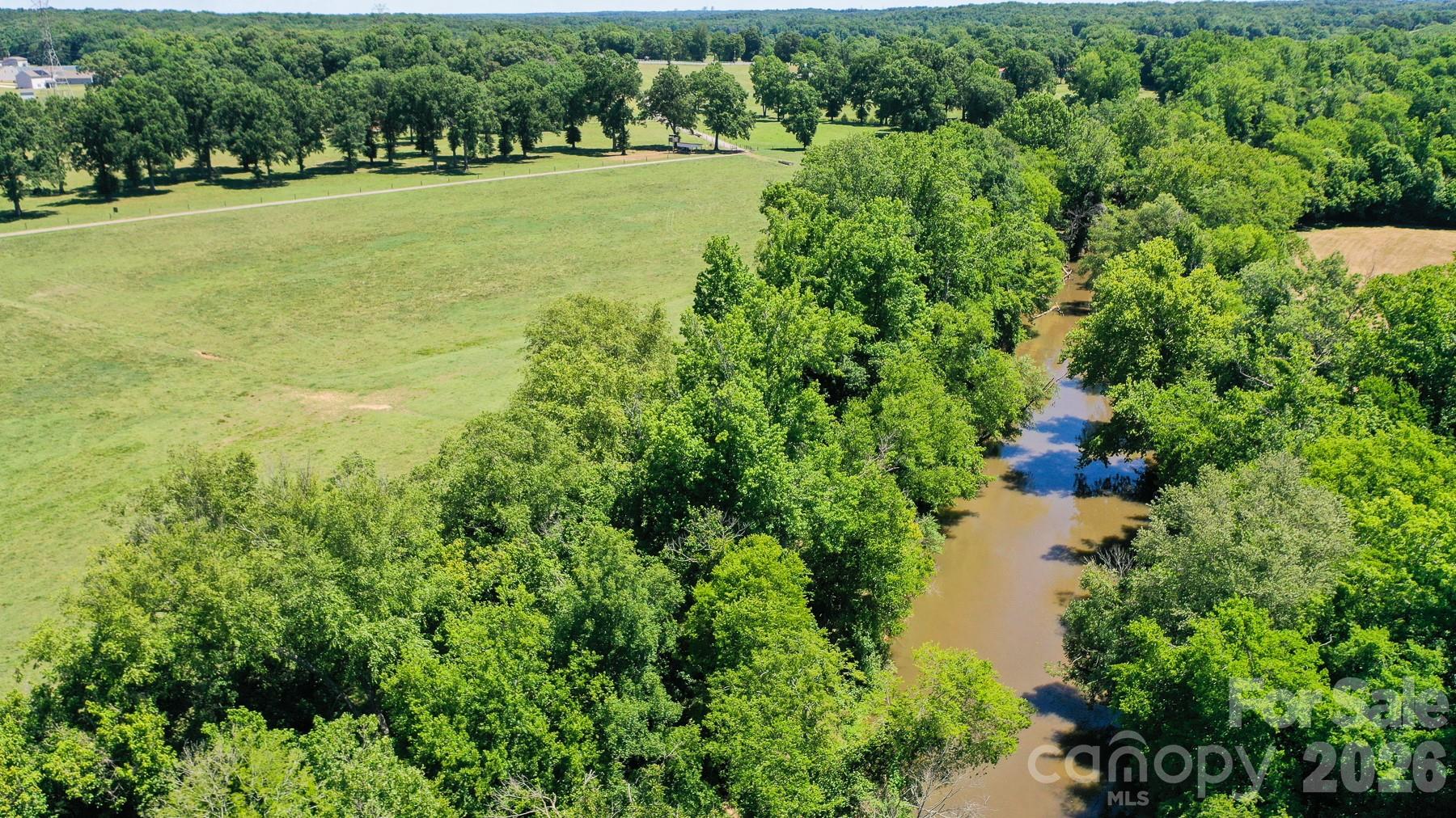 8504 Hampton Road — Clemmons