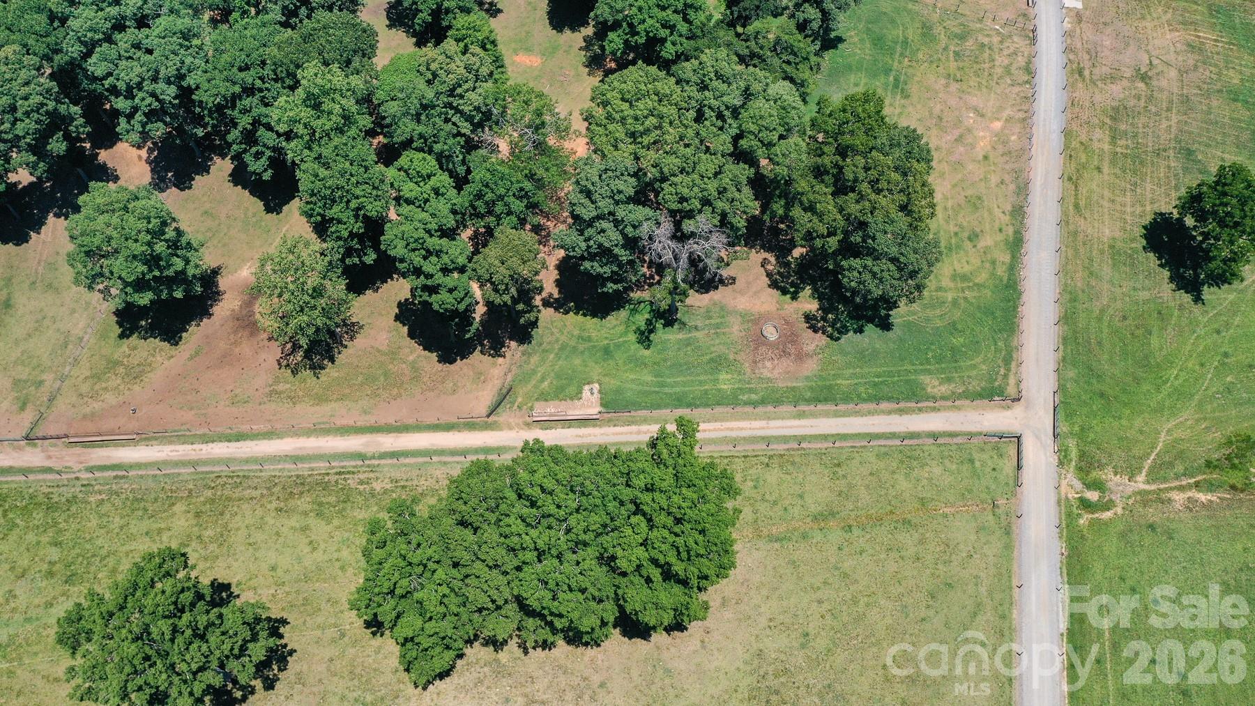 8504 Hampton Road — Clemmons