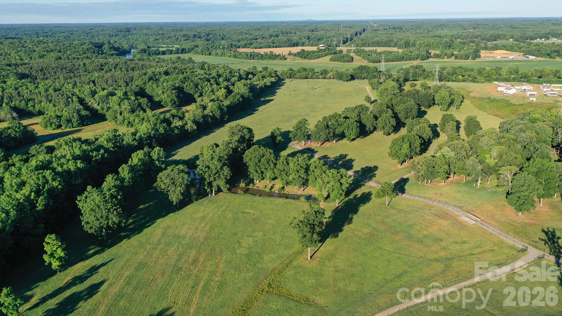 8504 Hampton Road — Clemmons