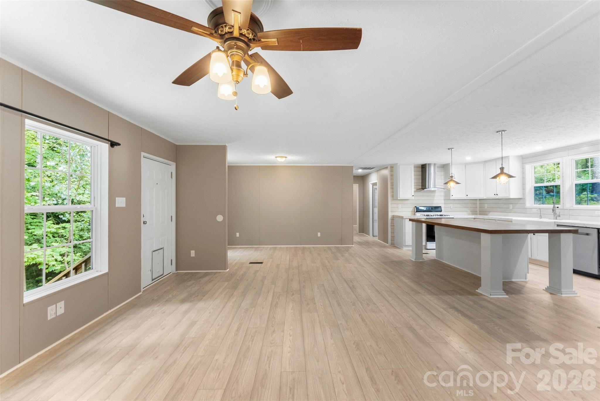 621 Sunset Drive — Bessemer City
