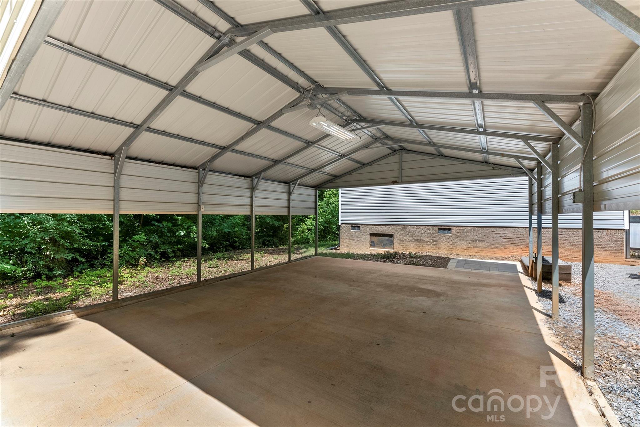 621 Sunset Drive — Bessemer City