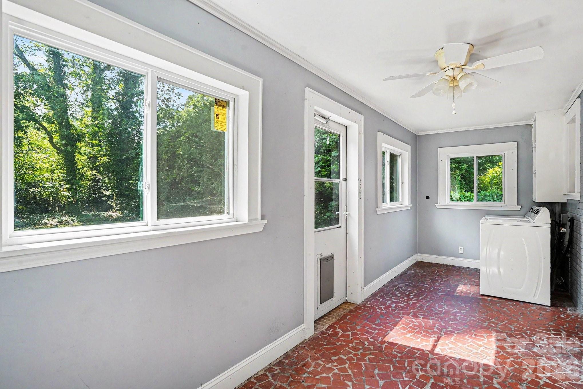 655 N 7th Street — Albemarle