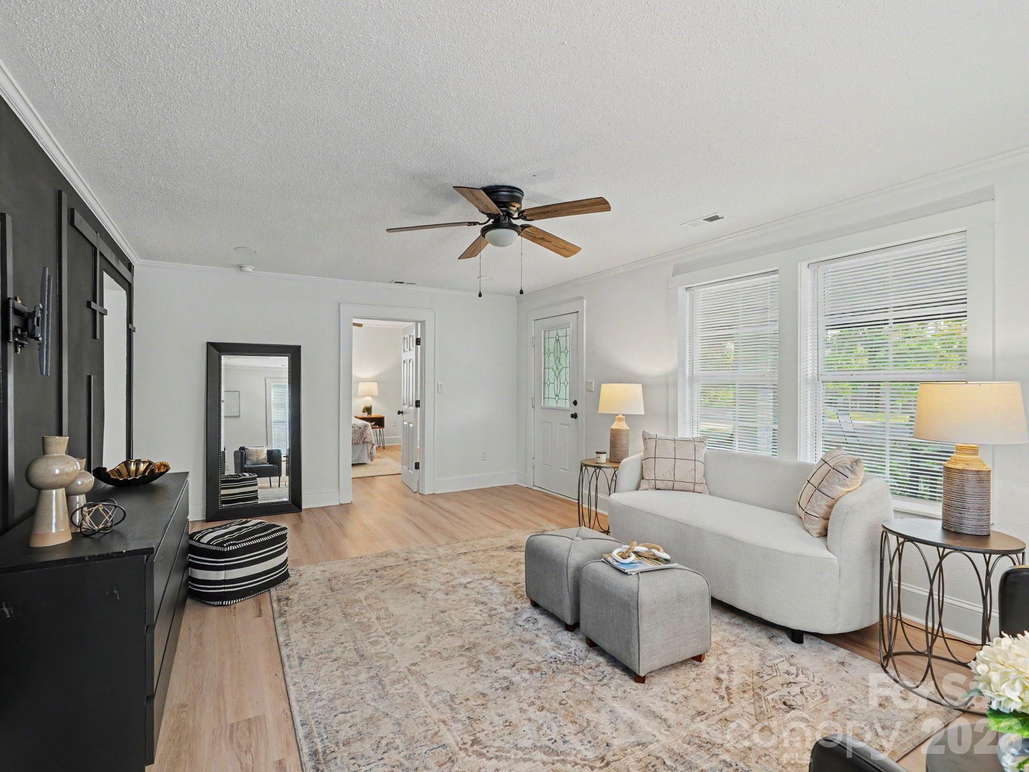 607 Old Charlotte Road SW — Concord