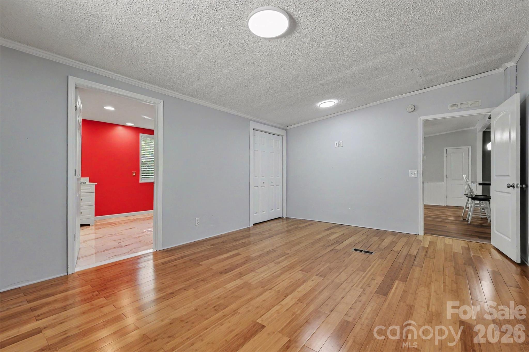1127 Galway Lane — Clover